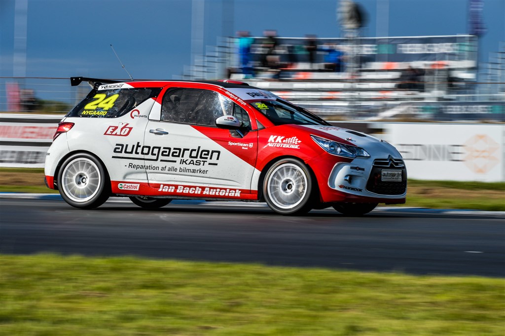 Tommy Nygaard fik det bedste ud af situationen - med slicks på den regnvåde bane tog midtjyden fjerdepladsen hjem.
(Foto: Morten Kimer)